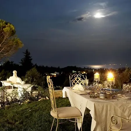 Castello Di Vista With Swimming Pool , Dassia ,corfu