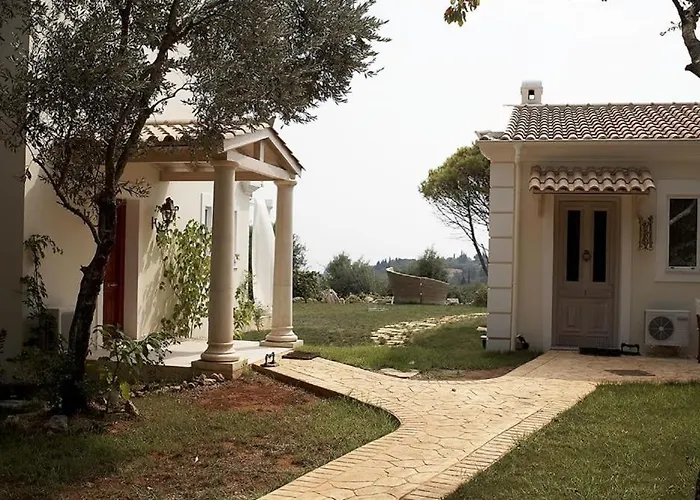Castello Di Vista With Swimming Pool , Dassia ,corfu