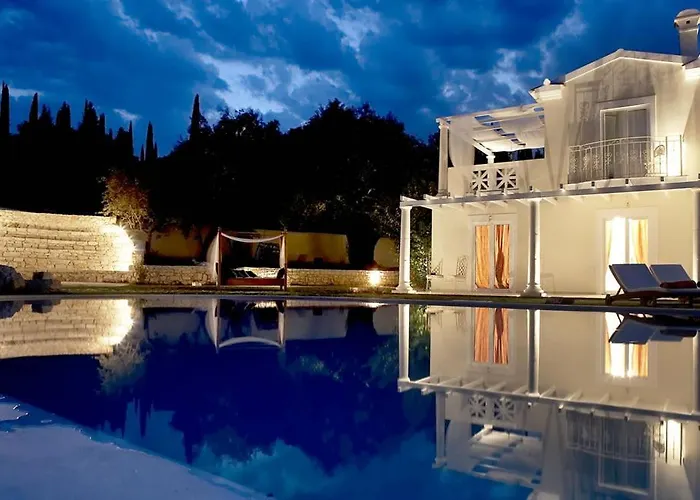 Castello Di Vista With Swimming Pool , Dassia ,corfu *