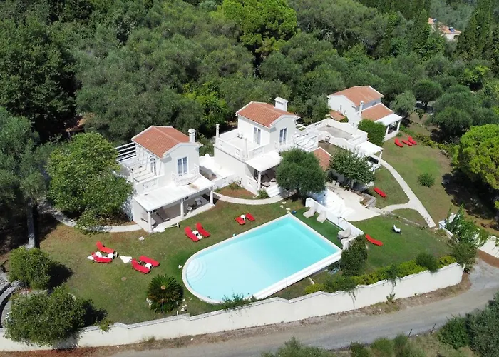 아파트 Castello Di Vista With Swimming Pool , Dassia ,corfu *