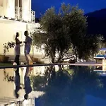 Castello Di Vista With Swimming Pool , Dassia ,corfu Daire *