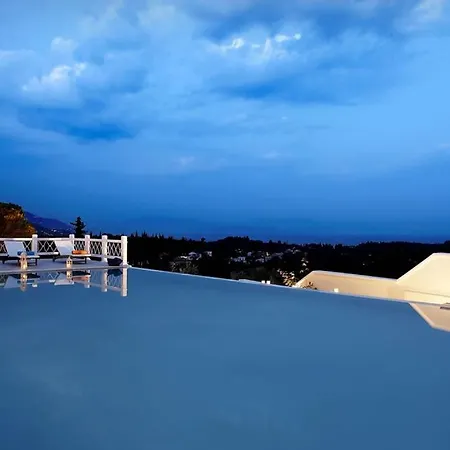Castello Di Vista With Swimming Pool , Dassia ,corfu * Análipsis