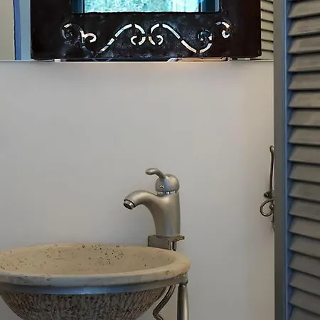 Apartment Castello Di Vista With Swimming Pool , Dassia ,corfu Análipsis