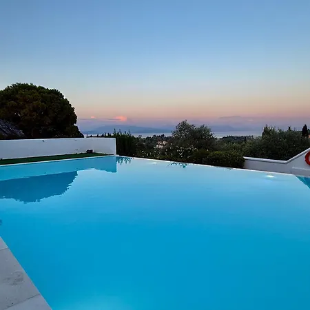 Corfu Olive Village With Swimming Pool Castello Di Vista * Análipsis